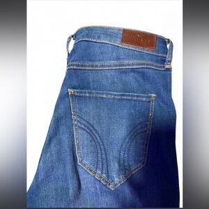 Hollister Classic Blue High-Rise Skinny Distressed Jeans